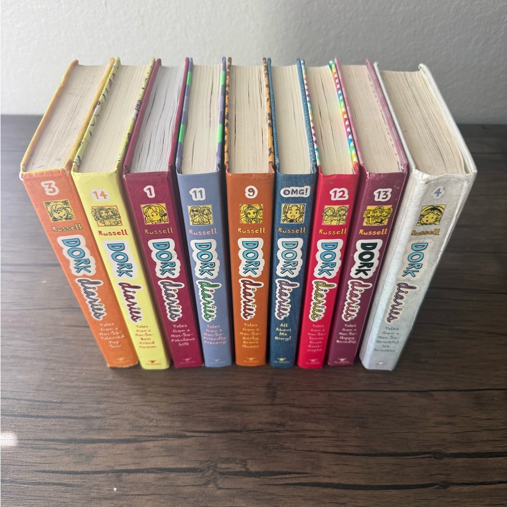 Russell Athletic Dork Diaries Book Collection - Multicolor Set